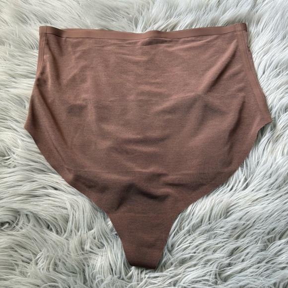SKIMS Sheer Sculpt High Waist Thong in Jasper Size 3X NWT - Picture 5 of 8